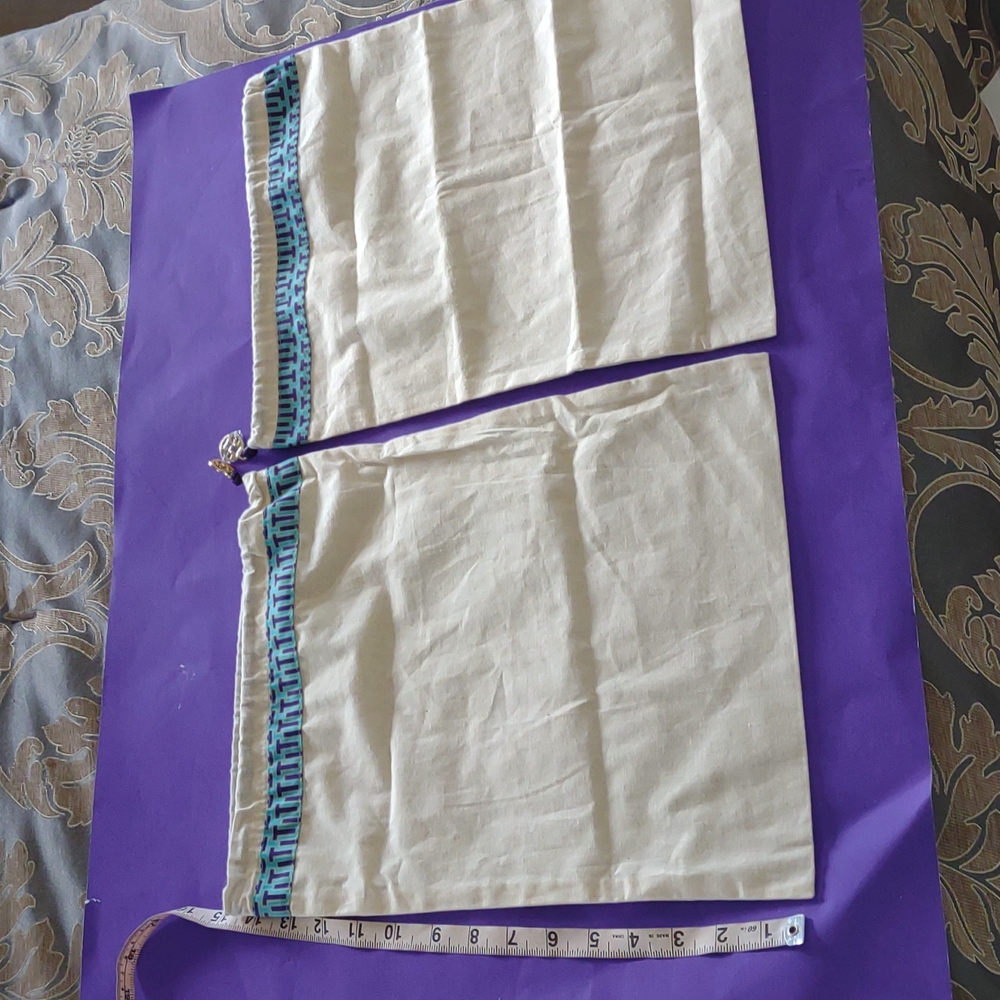 Set of 2 BNWOT Tory Burch oatmeal & blue drawstring shoe bags